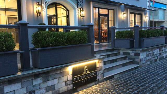 Отель Port Rivoli Baku Hotel Баку-4